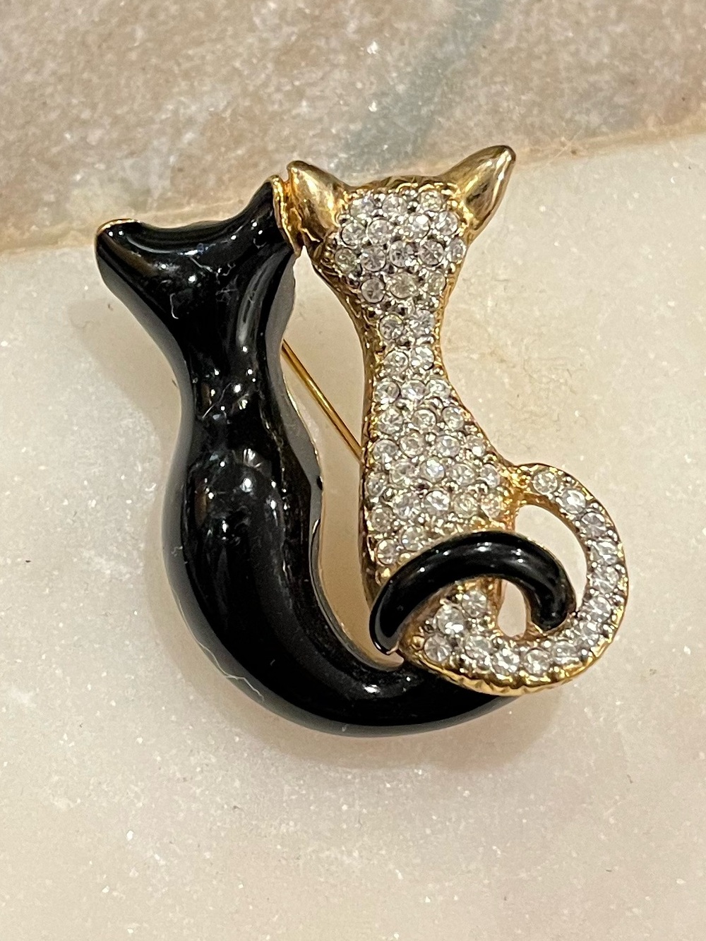 Vintage Black Enamel & Rhinestones Cat Duo Brooch Entwined Tails